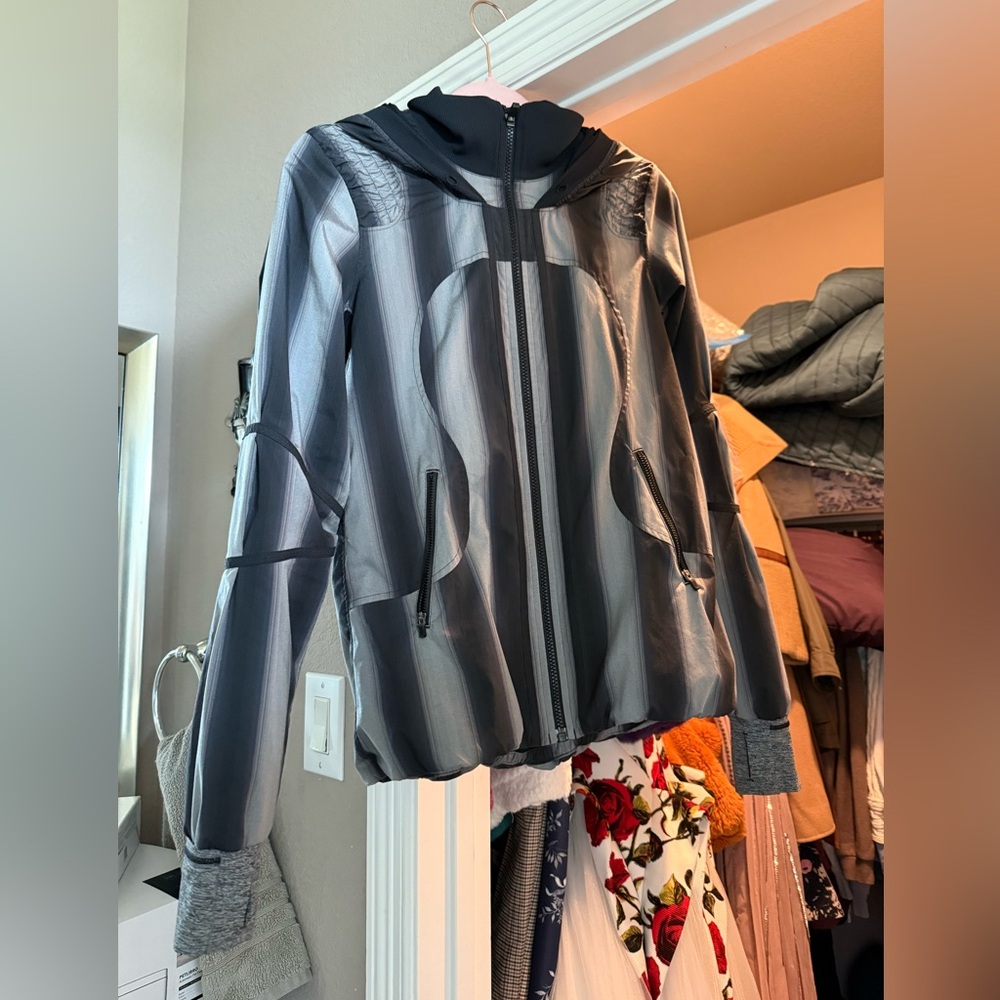 lululemon athletica Gray Utility Jacket
